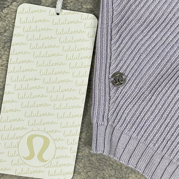 NWT Lululemon Wrap It Back Sweater Cashmere Blend Reversible Lavender Purple 8 - Picture 4 of 12